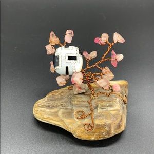 like new Belle Etoile Art Deco ring, size 6